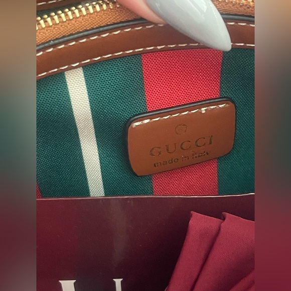 High Quality Padlock Shoulder Bag - Picture 4 of 9